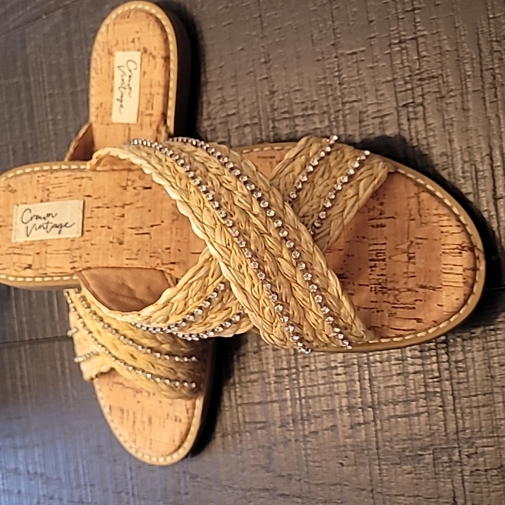 Crown Vintage Sandal 8.5